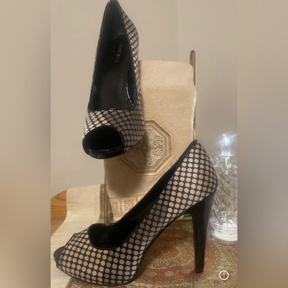 NEW Nine West Textile Polka Dot Peep Toe